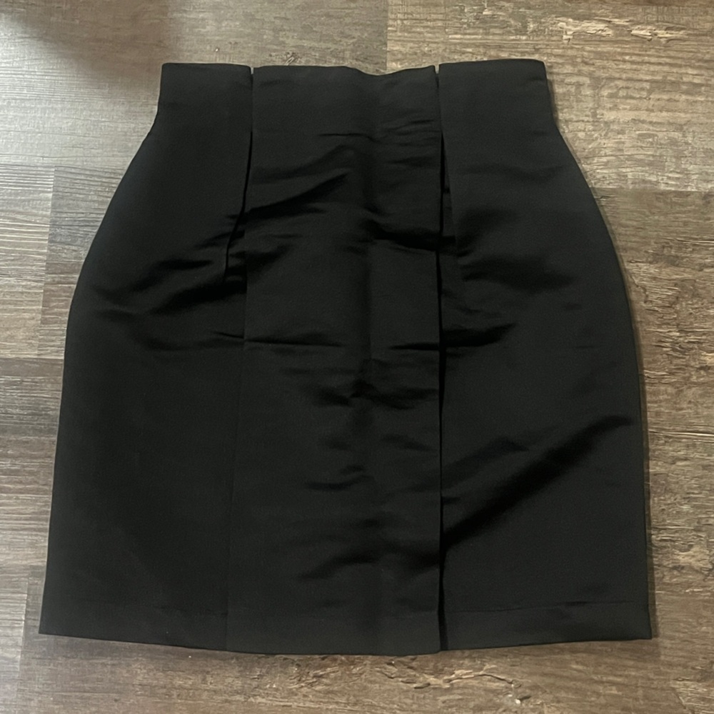 Karen Zambos Classic Black Pencil Skirt